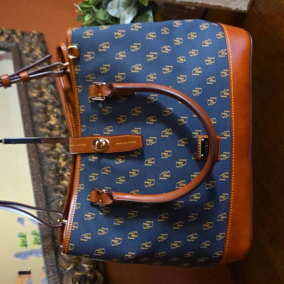 Dooney & Bourke Gretta Perry Satchel - Picture 3 of 16
